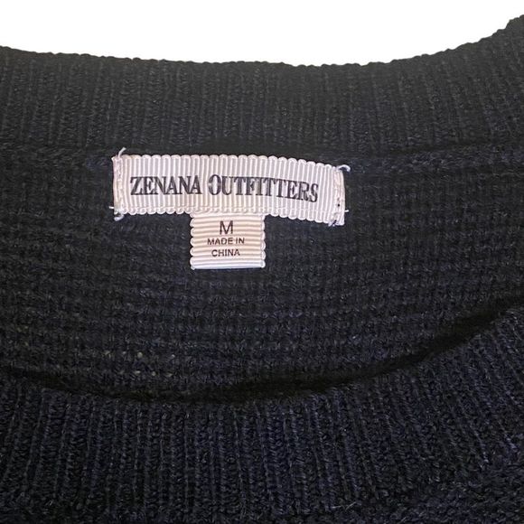 🎈 Zenana Outfitters Lightweight Cold Shoulder Sweater with Slit Detail - Picture 5 of 6